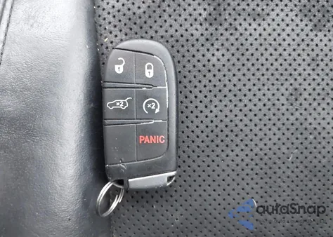 2018 Jeep Grand Cherokee Altitude 4X4 z USA, uszkodzony, nr VIN 1C4RJFAG6JC256341